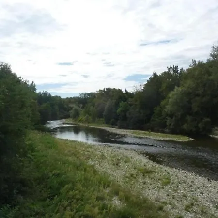 Hébergement de vacances Bonnac, 3 Pièces, 4 Personnes - Fr-1-419-153 *