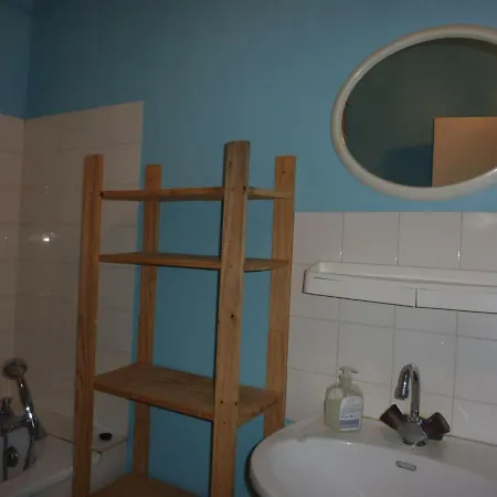 Hébergement de vacances Bonnac, 3 Pièces, 4 Personnes - Fr-1-419-153 *
